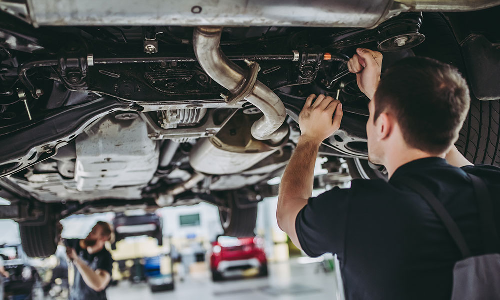 Hybrid and Electric Vehicle Repairs and Diagnostics: A Guide for Car Owners