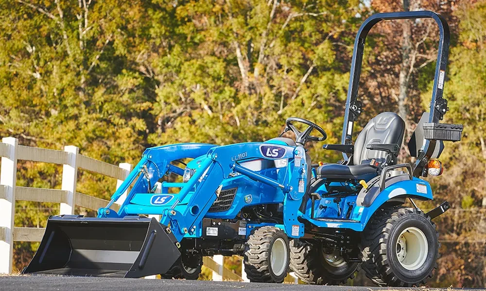 What to Know Before Choosing a Subcompact Tractor
